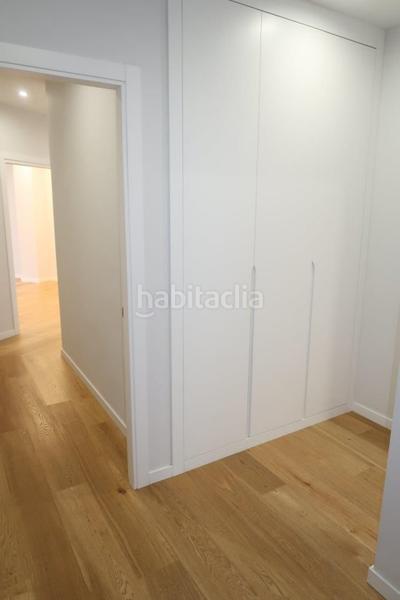 Foto 3384e9e3-8a05-4b41-a315-489838545820. Rent flat in ronda 53a in Riazor - Visma Coruña (A)