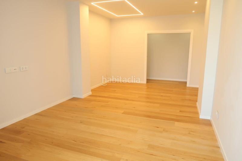 Foto a346d3f6-20df-4f73-a130-2ee58d945c4a. Rent flat in ronda 53a in Riazor - Visma Coruña (A)