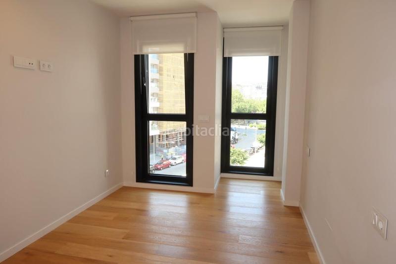 Foto ad03af88-1116-4b0d-bb8d-59a3c76fd82b. Rent flat in ronda 53a in Riazor - Visma Coruña (A)
