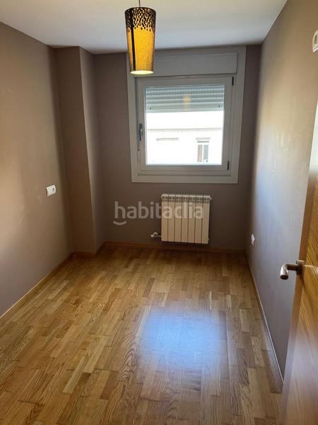 Foto f8fabd4b-469c-4dbc-aa65-5b2faf145ce3. Affitto duplex con riscaldamento parcheggio in Agra del Orzán - Ventorrillo Coruña (A)