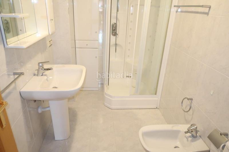 Foto 1da73f07-e0f7-46cd-822e-79285a46c7b8. Rent flat with heating parking in Los Castros - Castrillón Coruña (A)