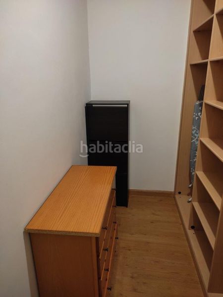 Foto 4ccdbeae-ac3f-4c42-af9a-7f1f2b2b5929. Lloguer pis amb calefacció a Ciudad Vieja Coruña (A)