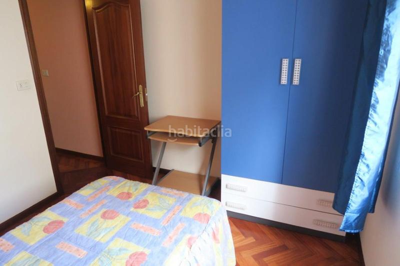 Foto cdecad36-85b1-4867-81eb-48e1ba96bc9a. Alquiler piso  en alquiler en c barcelona, 4 dormitorios. en Coruña (A)