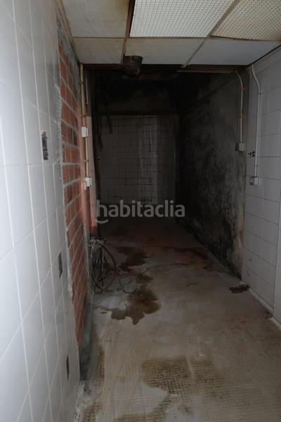 Foto dc41a6f4-4adc-45d6-8c3e-ff82efb311aa. Local comercial a Os Mallos Coruña (A)