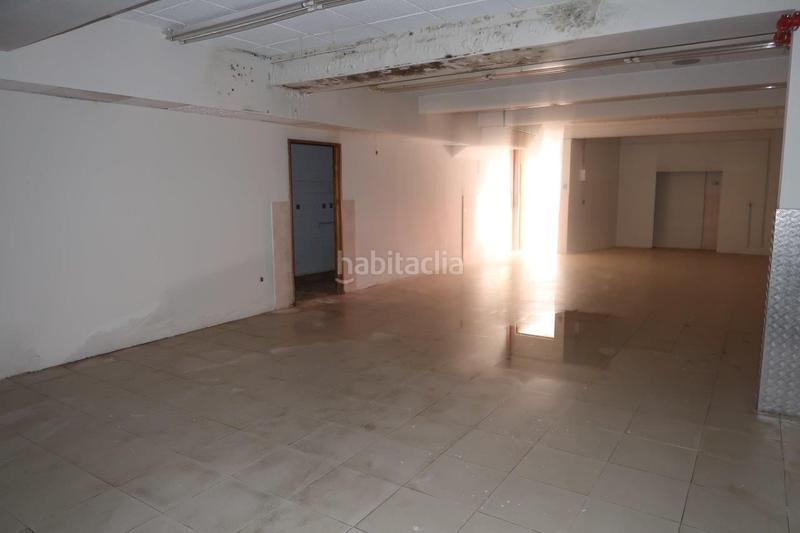 Foto f39a3f8f-dab6-40a6-a930-0ed2265d24c7. Local comercial a Os Mallos Coruña (A)