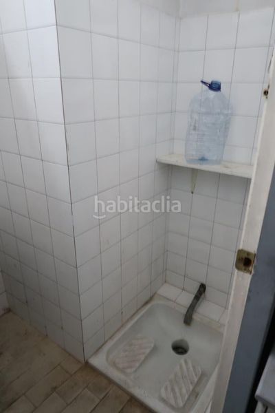 Foto 927f63e1-81eb-43d2-8fd1-c814c919b173. Local comercial a Os Mallos Coruña (A)