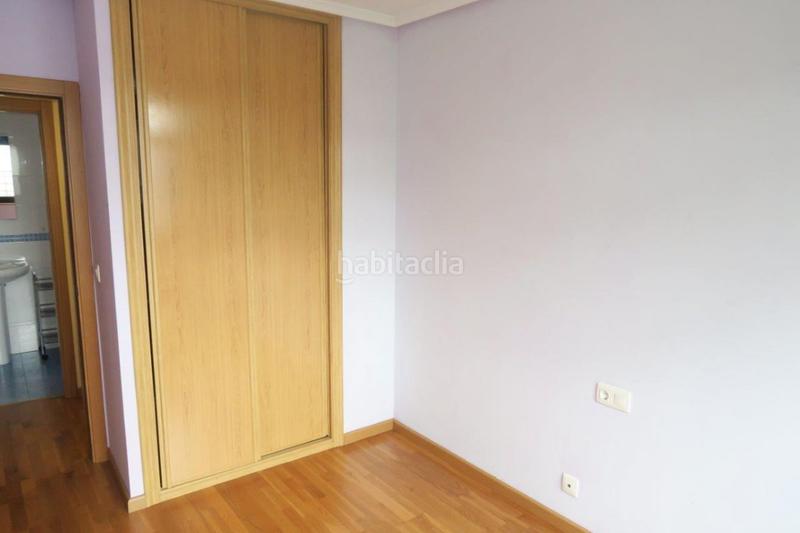 Foto 052e15f5-5010-426e-93d7-884534365947. Location appartement avec chauffage parking dans Portádego - Vilaboa Norte Culleredo