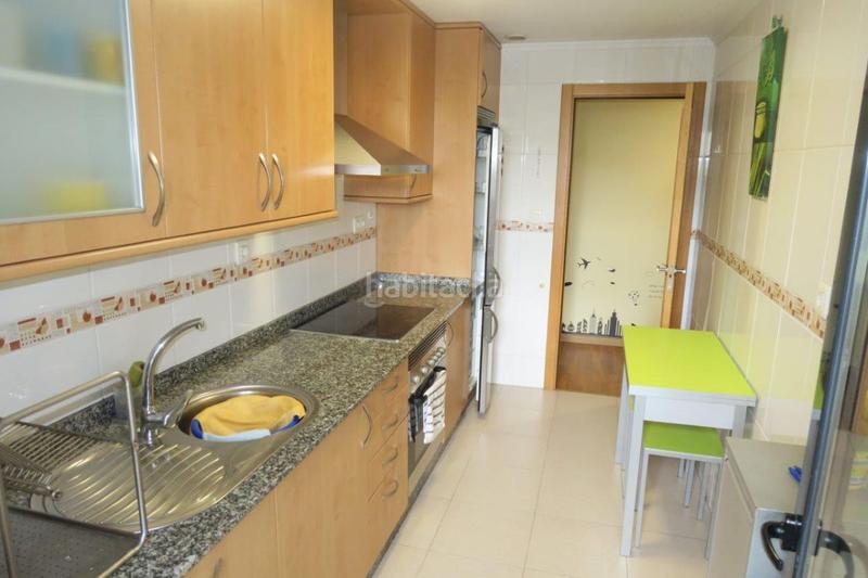 Foto 537f70a3-7f16-4515-9dd0-634a3259535e. Location appartement avec chauffage parking dans Portádego - Vilaboa Norte Culleredo