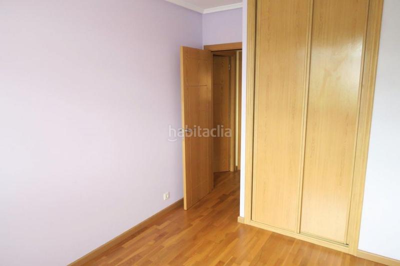 Foto cabafe4a-424d-4444-b349-bfc84806e034. Location appartement avec chauffage parking dans Portádego - Vilaboa Norte Culleredo