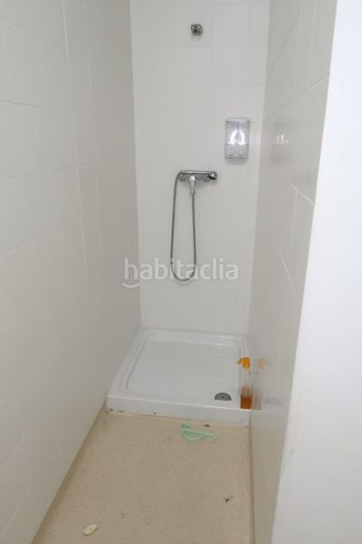 Foto b54ff8b8-72c0-4909-b7b4-3efe02f993a6. Alquiler local comercial local en alquiler en centro plaza pontevedra, 4 dormitorios. en Coruña (A)