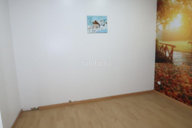 Foto e5aa9af7-bc9d-4eb4-8470-d9301976867e. Alquiler local comercial local en alquiler en centro plaza pontevedra, 4 dormitorios. en Coruña (A)