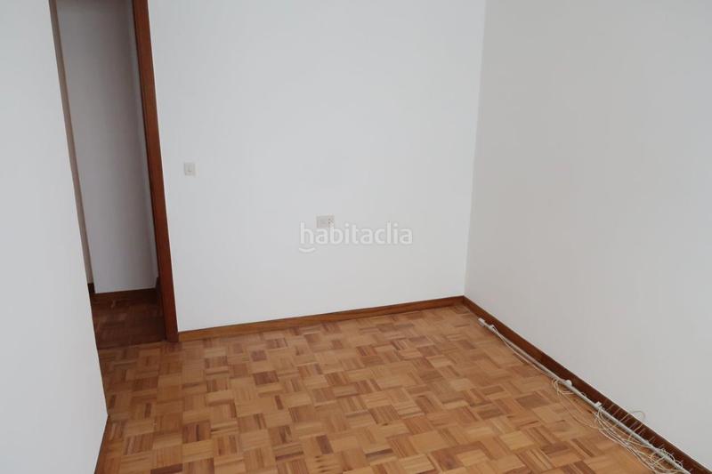 Foto 08dbfc42-a4fd-4283-b9b0-079c2d3f9db0. Pis amb calefacció a Riazor - Visma Coruña (A)