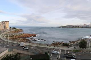 Appartement  Ronda. Piso en venta en paseo marítimo, 4 dormitorios.