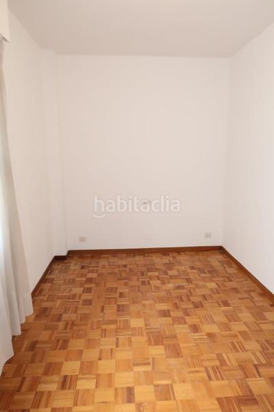 Foto e31f2efd-36a5-4deb-8a6a-c22c272f05c8. Pis amb calefacció a Riazor - Visma Coruña (A)