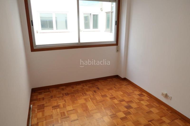 Foto ec29d5e8-b719-4842-85e7-36360ae45f3b. Pis amb calefacció a Riazor - Visma Coruña (A)