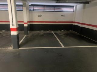 Location Parking voiture à Calle de la senda 1. Plaza de garaje en alquiler