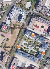 Location Parking voiture à Calle del monasterio de nuestra señora del henar 16. Plaza de garaje en alquiler