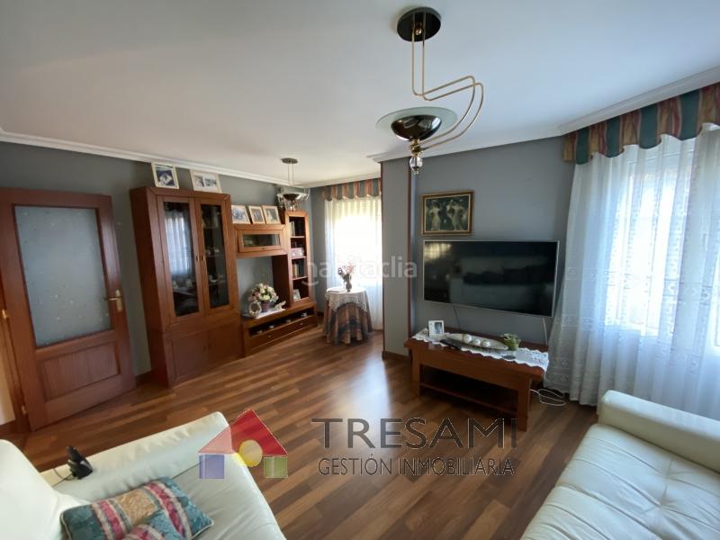 Foto 6d059a71-23a0-4f2a-a7dd-0d0f73fd9c98. Appartement dans constantino 16 dans Llano Gijón
