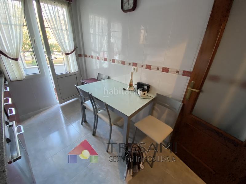 Foto bc0077ec-cc60-4a73-86fc-22bba1488645. Appartement dans constantino 16 dans Llano Gijón