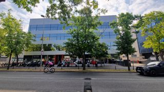 Location Bureau  Avinguda corts catalanes. Oficina en alquiler