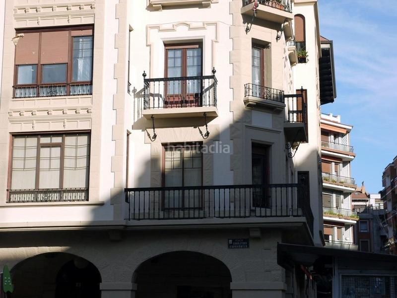 Foto be6ffc2d-41a0-4bbe-a8e1-632fb6900d51. Geschäftsraum in particular de club kalea 4 in Las Arenas Getxo