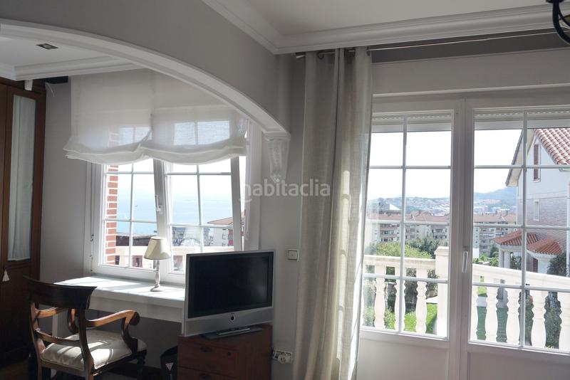 Foto 69fe2bce-57d5-401b-81b6-bec0112f8c82. Casa adossada amb calefacció aparcament piscina a Castro - Urdiales