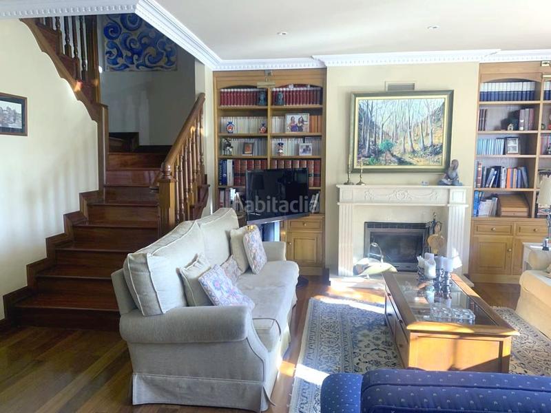 Foto d9138354-cb0d-49cc-991a-456ccdd66211. Casa adossada amb calefacció aparcament piscina a Castro - Urdiales