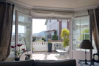 Semi detached house  Calle aureliano linares rivas