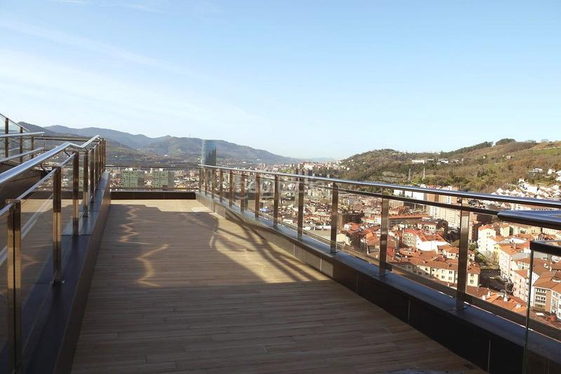 Foto 807ff3ad-908b-43c9-aabe-687081cc730d. Alquiler ático en zumalacárregui etorbidea 21 excelente atico con impresionantes vistas sobre todo . en Bilbao
