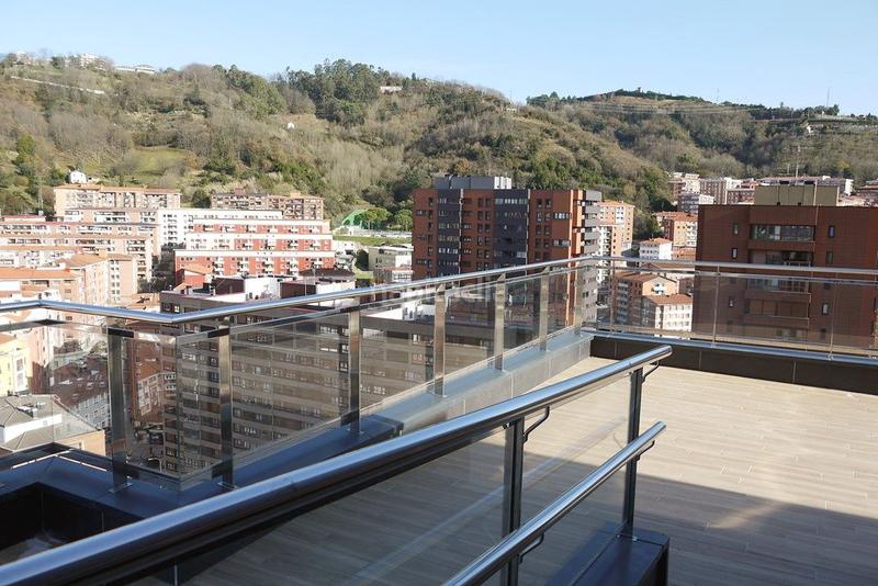Foto 959e0cea-2a4e-4698-96dd-c0aa07d45328. Alquiler ático en zumalacárregui etorbidea 21 excelente atico con impresionantes vistas sobre todo . en Bilbao