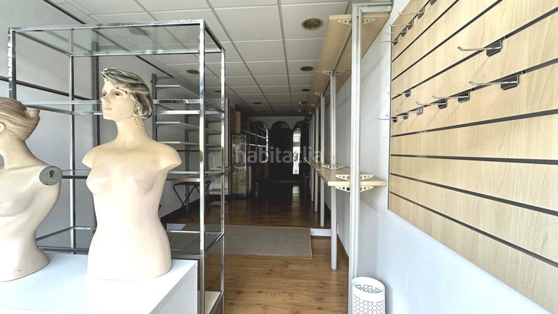 Foto 0b63d631-cf2b-4dd3-9409-58bf1390b084. Local comercial a iparragirre etorbidea 9 a Centro Urbano-Hirigunea Leioa