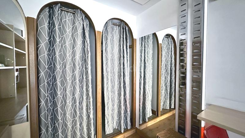 Foto 62425bc0-1457-43a7-8b55-5620bcc8ebbe. Local comercial a iparragirre etorbidea 9 a Centro Urbano-Hirigunea Leioa