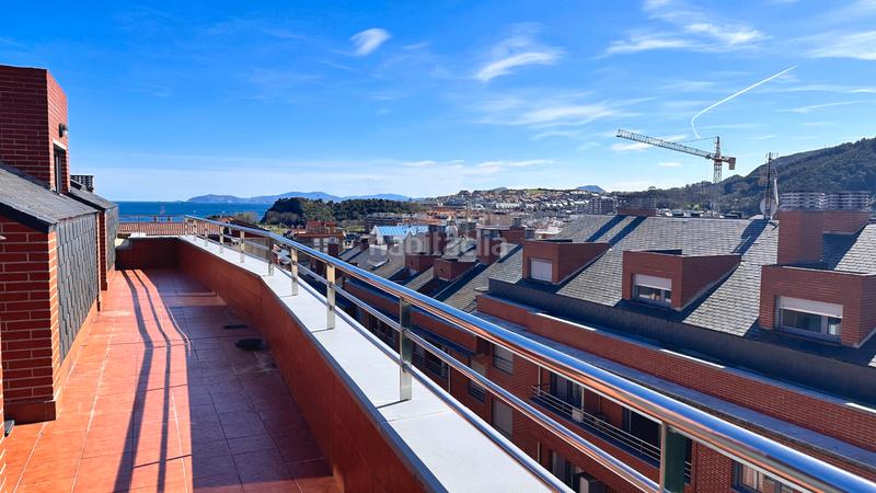Foto 145b5e3f-d807-4f42-b37a-7f4777a8ef5a. Ático en avenida andrés de la llosa 3a explendido atico en Brazomar en Castro - Urdiales