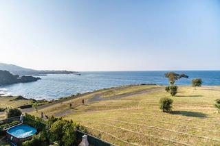 Maison jumele en Calle nicols torre 20. Exclusivo chalet en primera lnea.