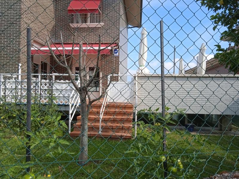 Foto 26b596a3-ba32-4c74-99e2-a63d50faa209. Casa pareada gran propiedad en la pesquera. en El Callejo - La Pesquera - La Arenosa Laredo
