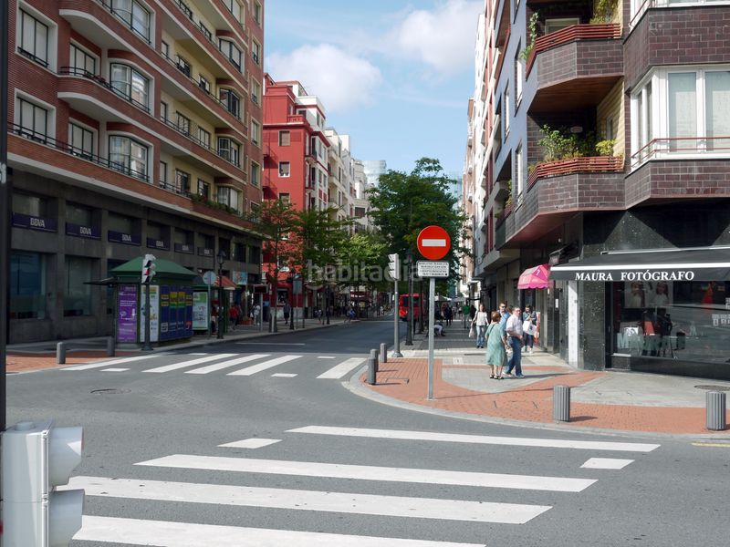 Foto 08847db0-ab87-4d56-9f0a-78d604890848. Apartment in gregorio de la revilla zumarkalea 18 in Bilbao