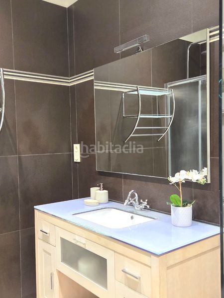 Foto 3a00bdab-60f7-466c-86ec-3f4f2dab64f4. Apartment in gregorio de la revilla zumarkalea 18 in Bilbao