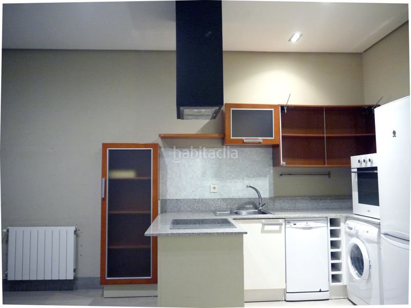 Foto b3304c92-6c62-47df-8ec9-96a9d38b9455. Apartment in gregorio de la revilla zumarkalea 18 in Bilbao