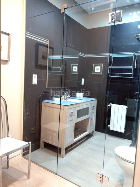 Foto d10b67bd-dc5e-4430-b1f6-cdefcc7fa879. Apartment in gregorio de la revilla zumarkalea 18 in Bilbao
