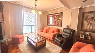 Etagenwohnung  Pablo picasso kalea 9. Vivienda exterior con balcones y uso exclusivo de la terraza en
