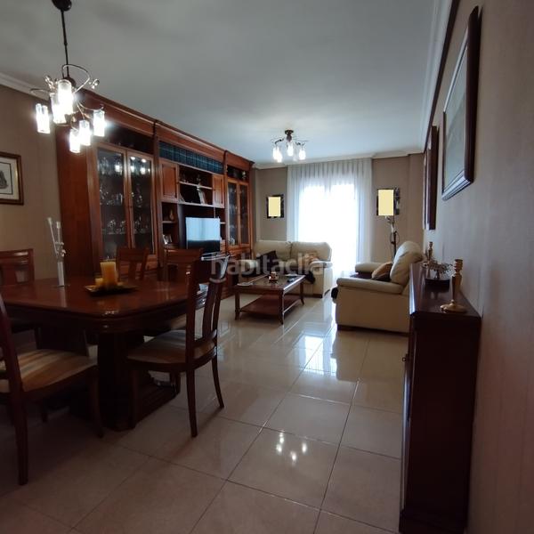 Foto b98beedf-6ceb-45c9-a1b0-18b824043b9d. Etagenwohnung mit heizung parking in Medina del Campo