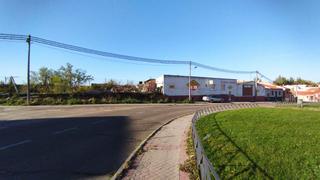 Terreny residencial a Calle san juan de ávila 8. Suelo urbano residencial y suelo rustico