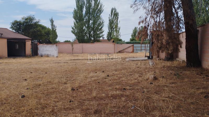 Foto 34854bca-7848-40ce-bb97-5cf8b307c87d. Chalet en urbanización las salinas 2 41 vivienda con amplia parcela en Medina del Campo