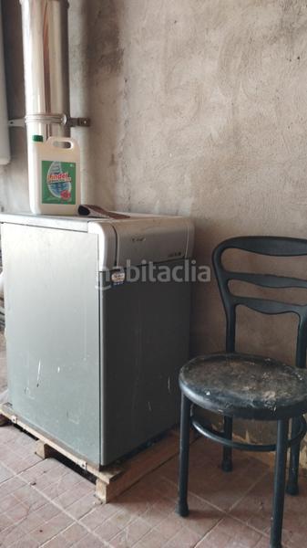 Foto f5f45c1f-6a4a-46e8-8073-2529229eecdb. Chalet en urbanización las salinas 2 41 vivienda con amplia parcela en Medina del Campo