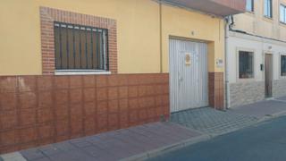 Local Comercial  Calle padre hoyos 11. Garaje   local   almacen