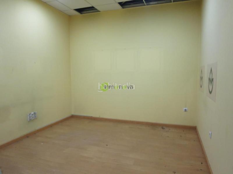 Foto 147231dd-0791-417e-ac75-5f154687b238. Alquiler local comercial en Porriño (O)