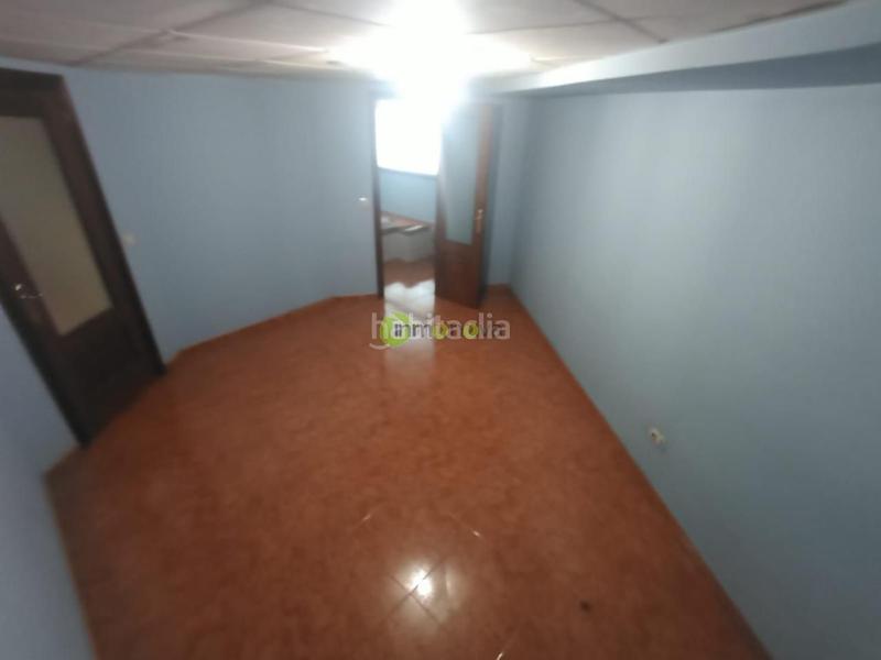 Foto 31d568b3-85a9-4588-98a3-82b8a7d3582d. Alquiler local comercial en Porriño (O)