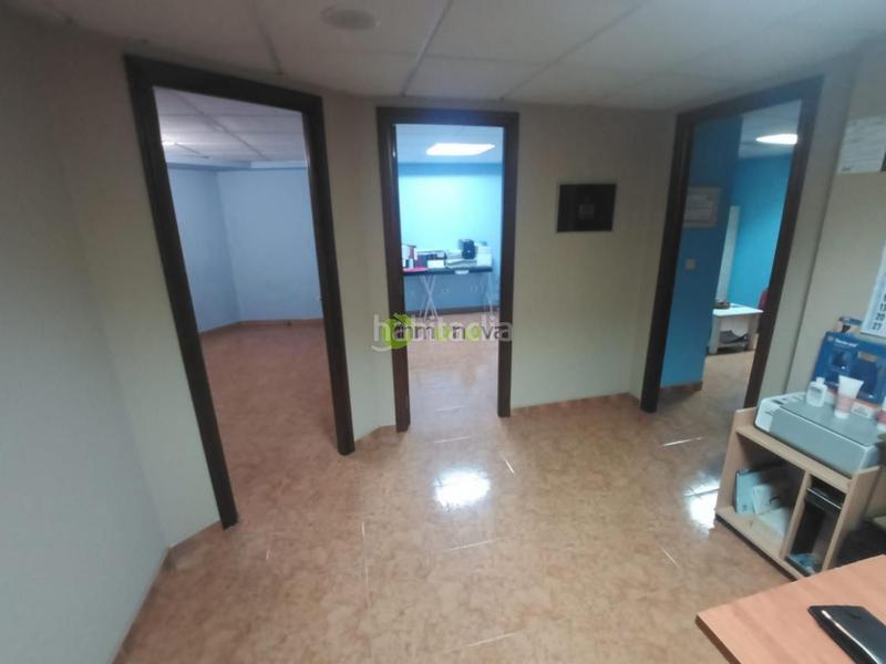 Foto 3cec15de-697c-4d76-9055-dbc4fc1fe8b1. Alquiler local comercial en Porriño (O)