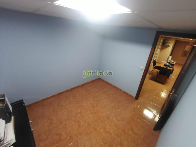 Foto e7640a44-6ac6-4fea-9afc-03a7a28b8825. Alquiler local comercial en Porriño (O)