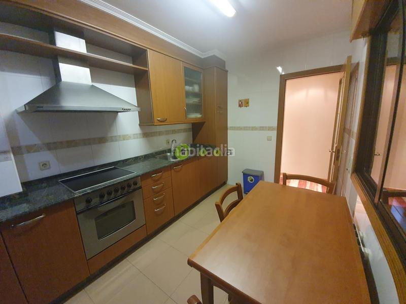 Foto f26c7612-fe92-4de7-8b62-aa7ee7878e8b. Flat with heating parking in Fátima Vigo